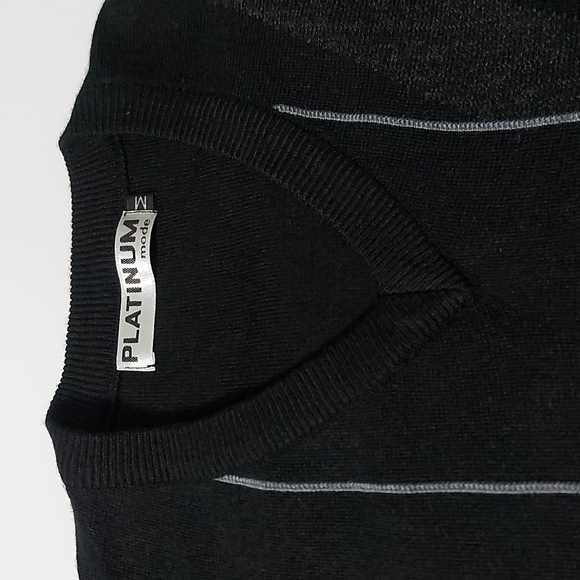 Platinum mode pullover V-neck sweater sz M - Picture 3 of 8